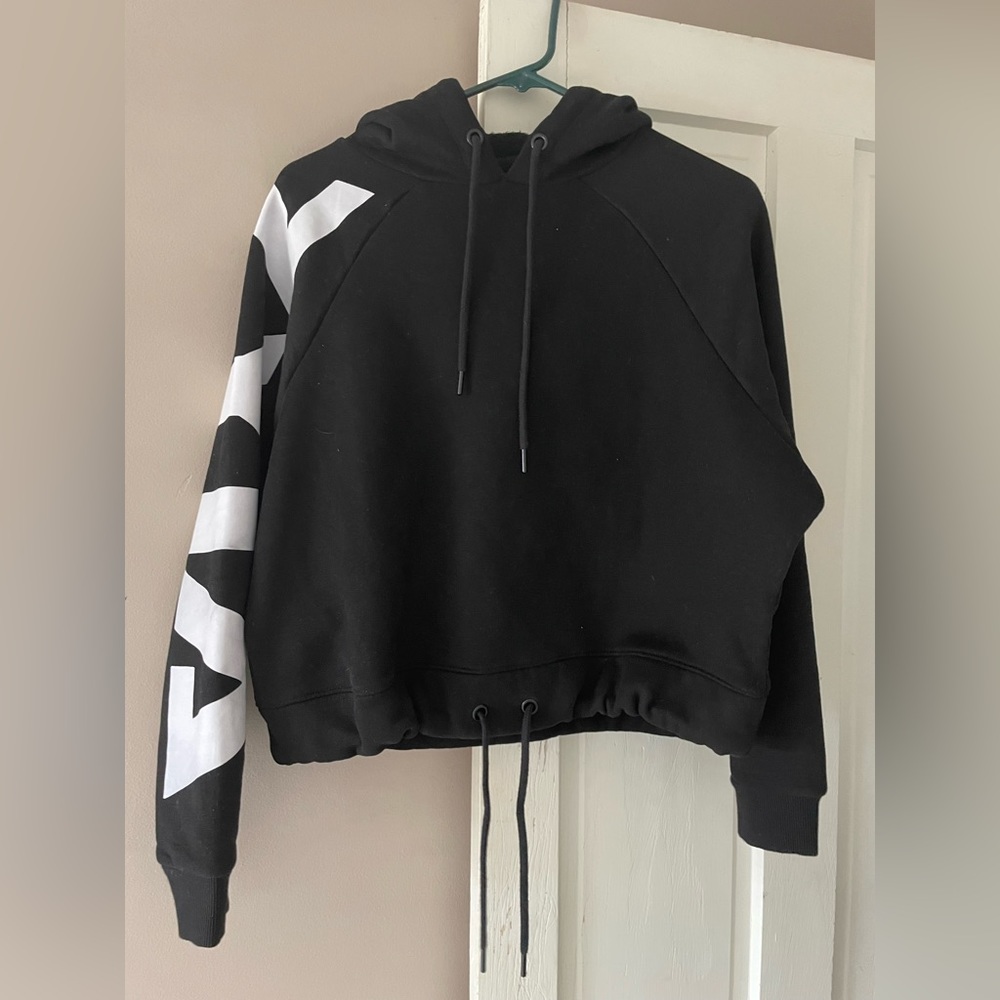ZYIA crop hoodie